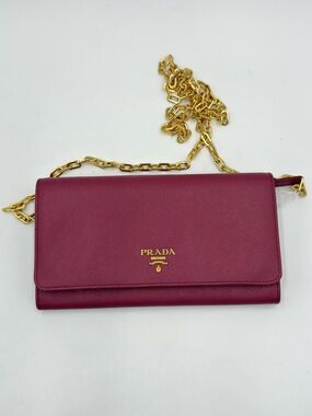 Prada Saffiano Wallet on Chain